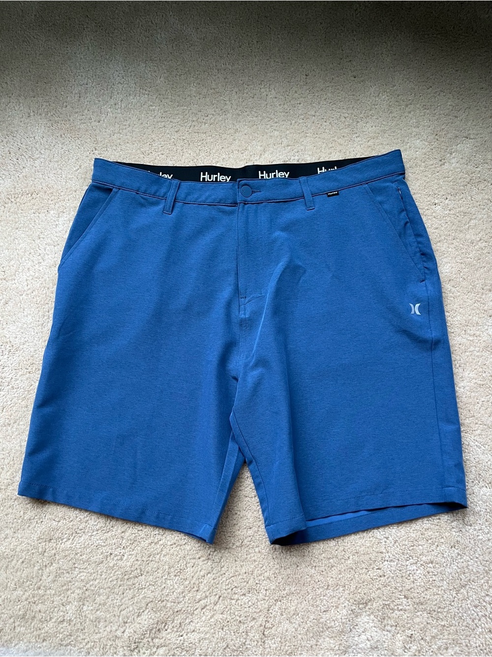 Hurley Men’s Blue Flat Front Chino Hybrid Shorts - Sz 40 - EUC - Stretch